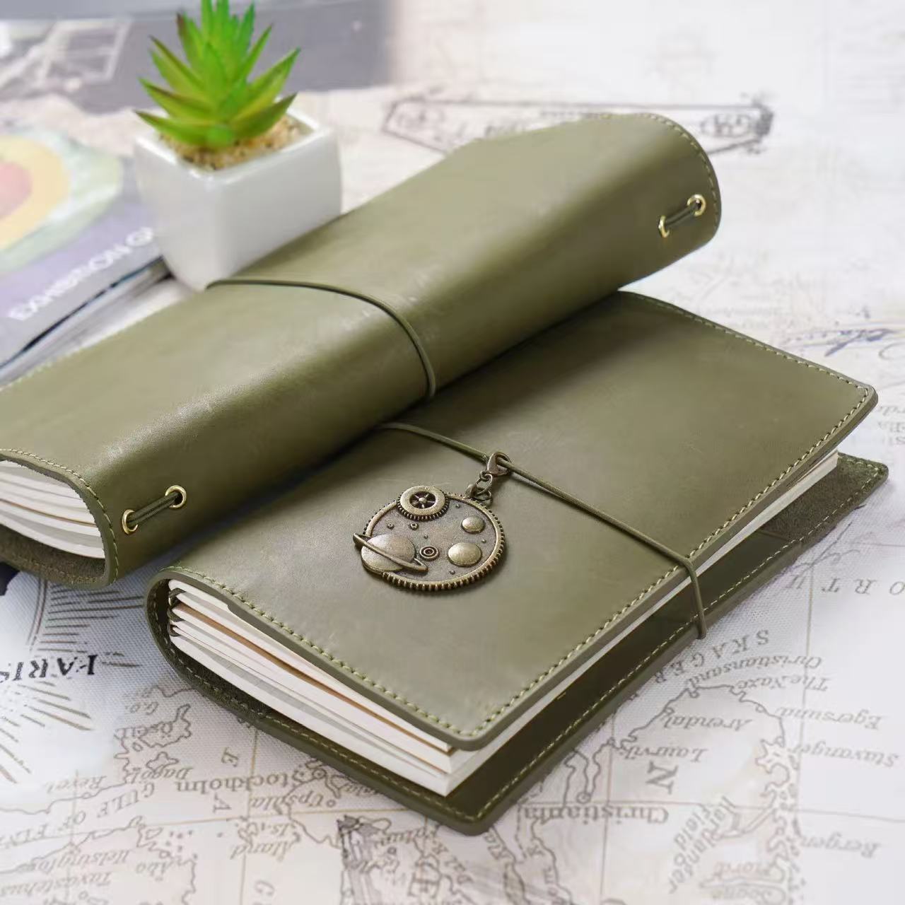 Custom Leather Traveler’s Notebook Wholesale | Refillable Vintage Journal 3 微信图片 20251228221327 311 8